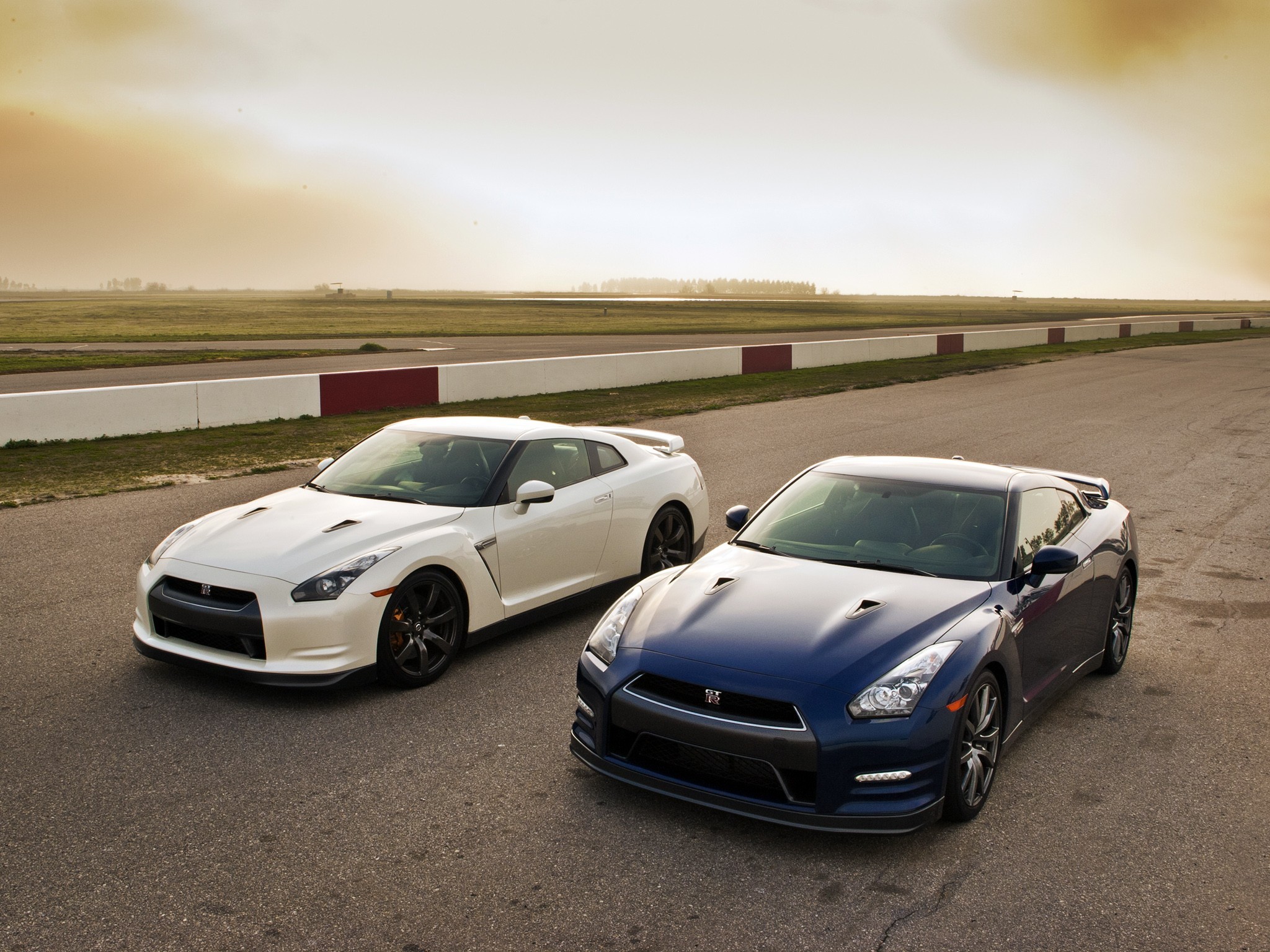 Nissan GT R Wallpaper