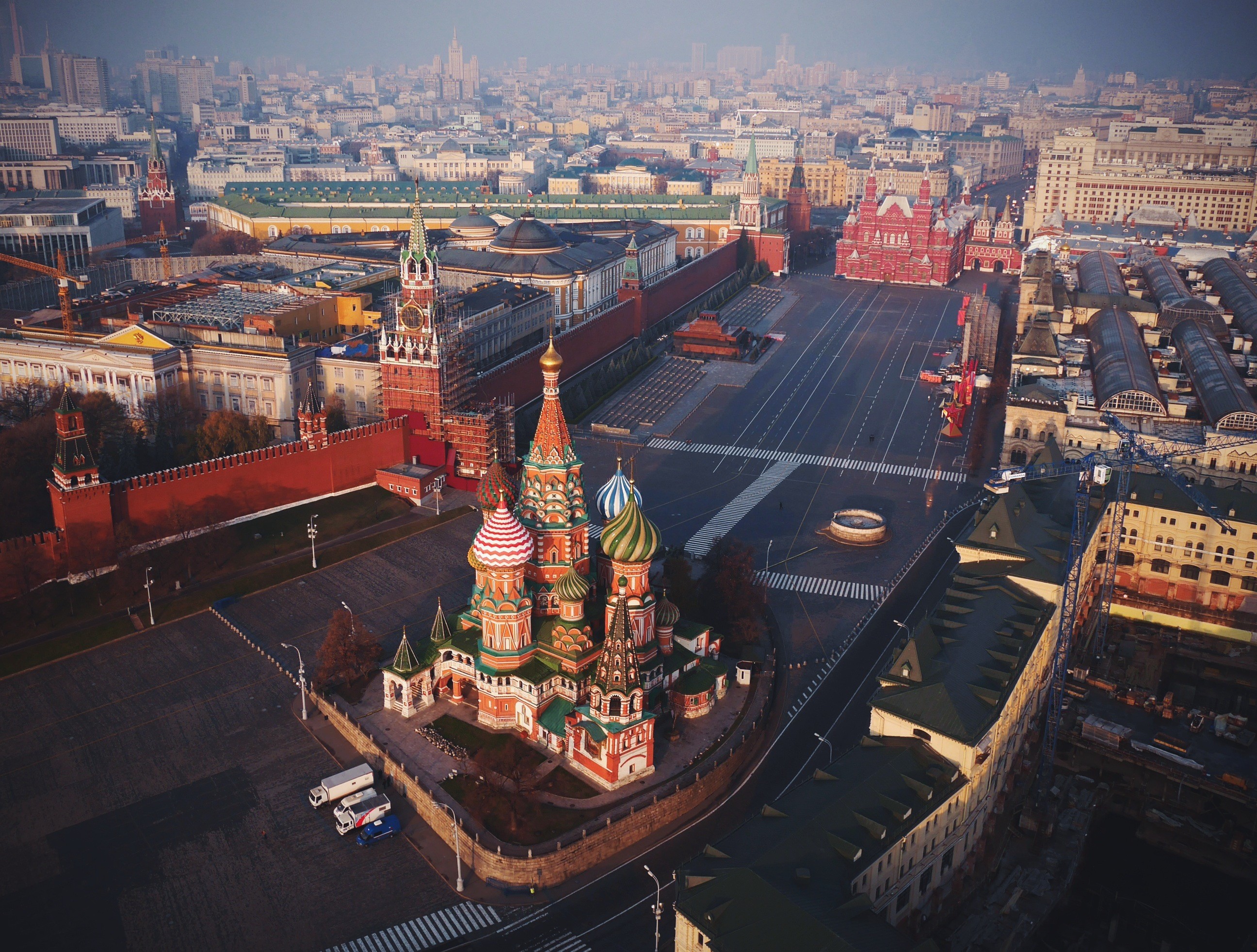 architecture, Building, City, Cityscape, Moscow, Russia, Church, Red Square, Cathedral, Aerial View, Town Square, Tower, Capital, Car, Cranes (machine), Street, Rooftops, Birds Eye View, Saint Basils Cathedral Wallpaper