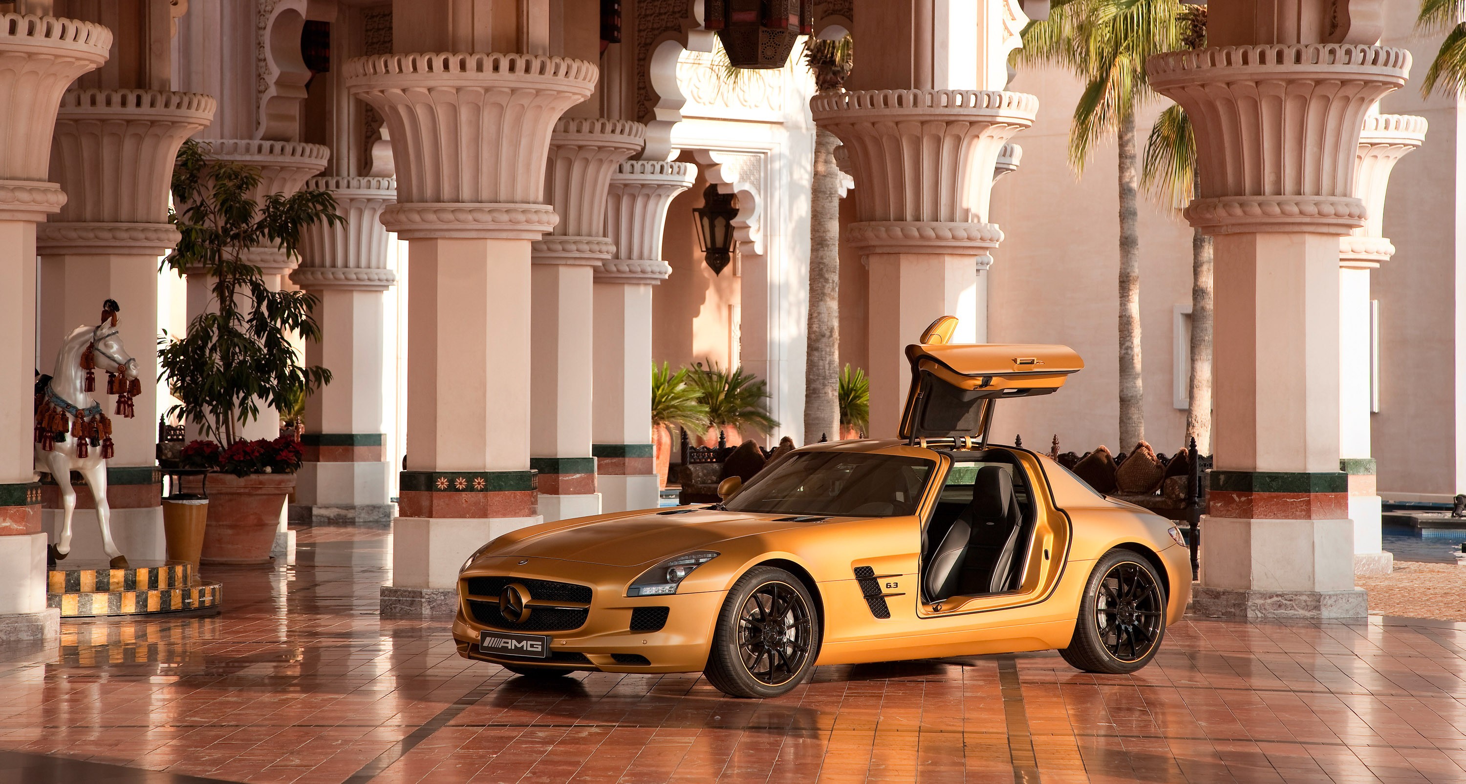 car, Sports Car, Mercedes Benz, Mercedes SLS, Dubai, Horse, Column