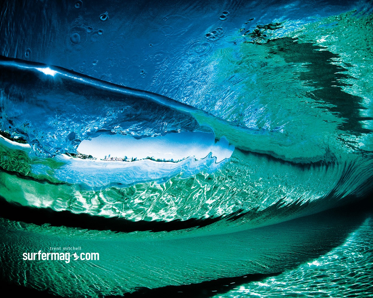 surfing Wallpaper