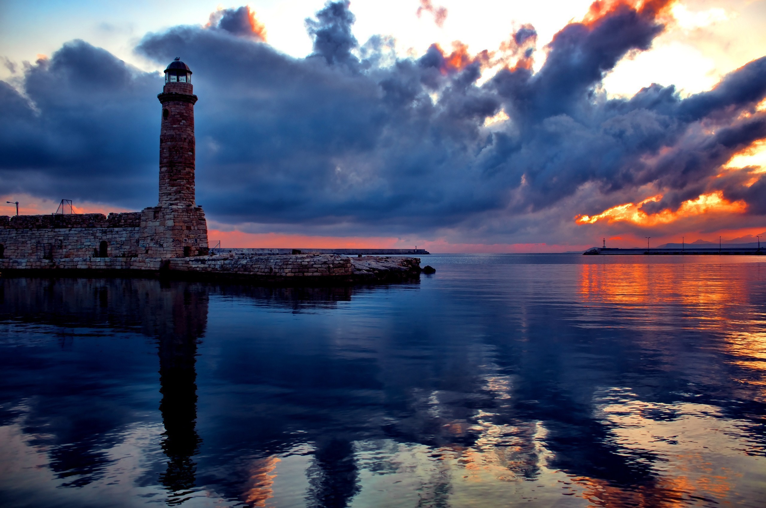 photography, Landscape, Water, Sea, Lighthouse, Harbor Wallpaper