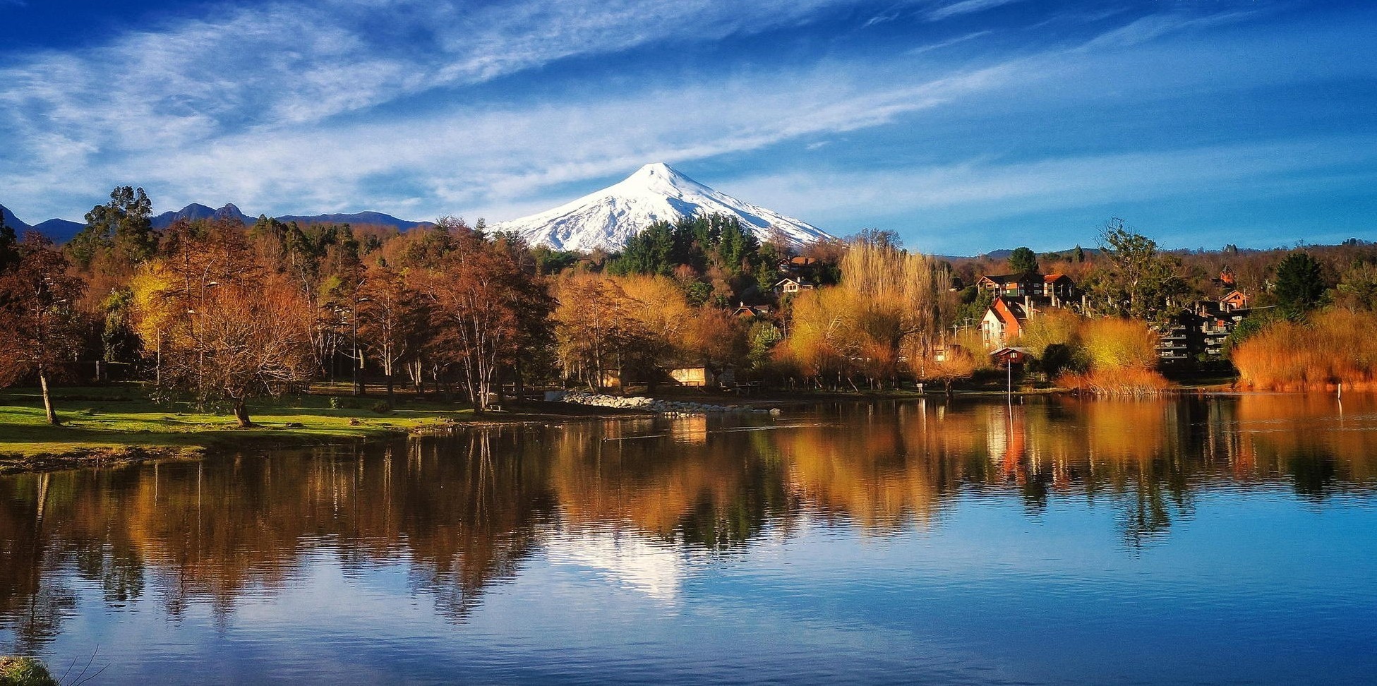 nature, Landscape, Volcano, Lake, Trees, City, Snowy Peak, Morning, Sunlight, Chile Wallpaper