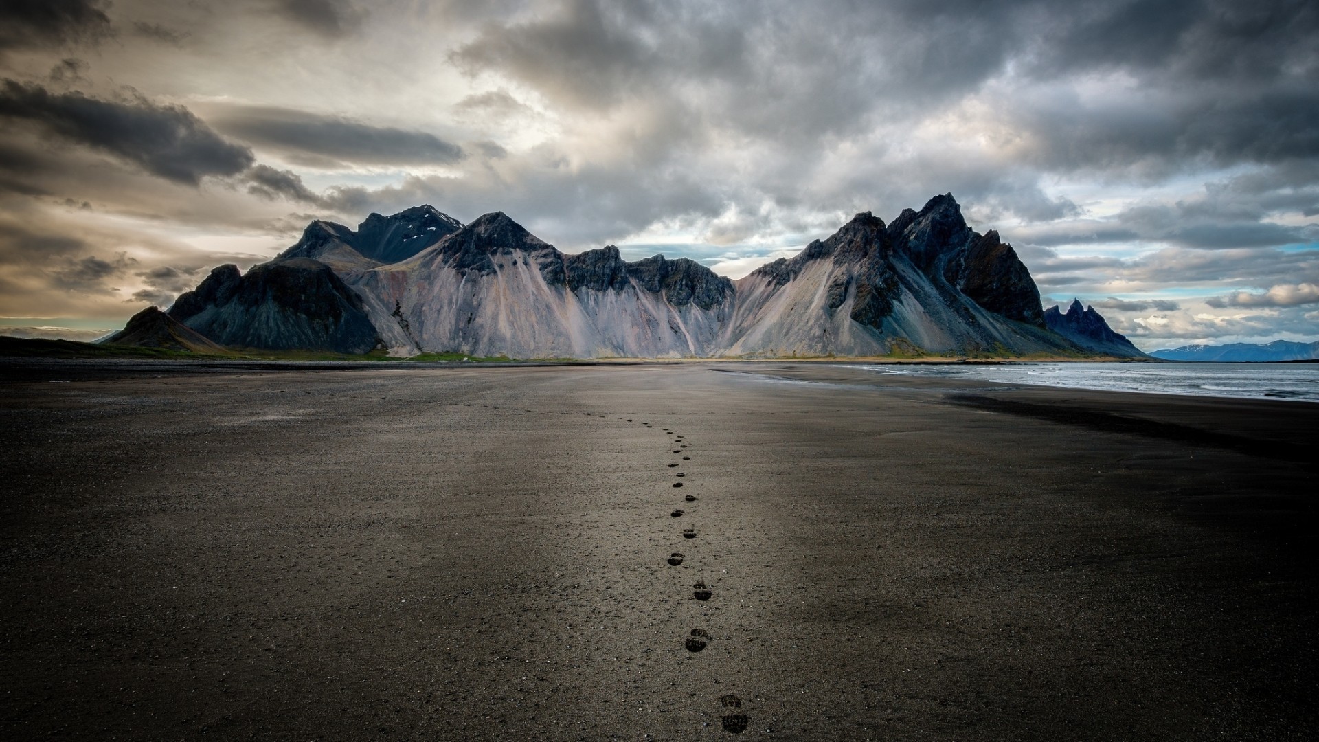 nature, Landscape, Mountain, Clouds, Iceland, Footprints, Beach, Sand