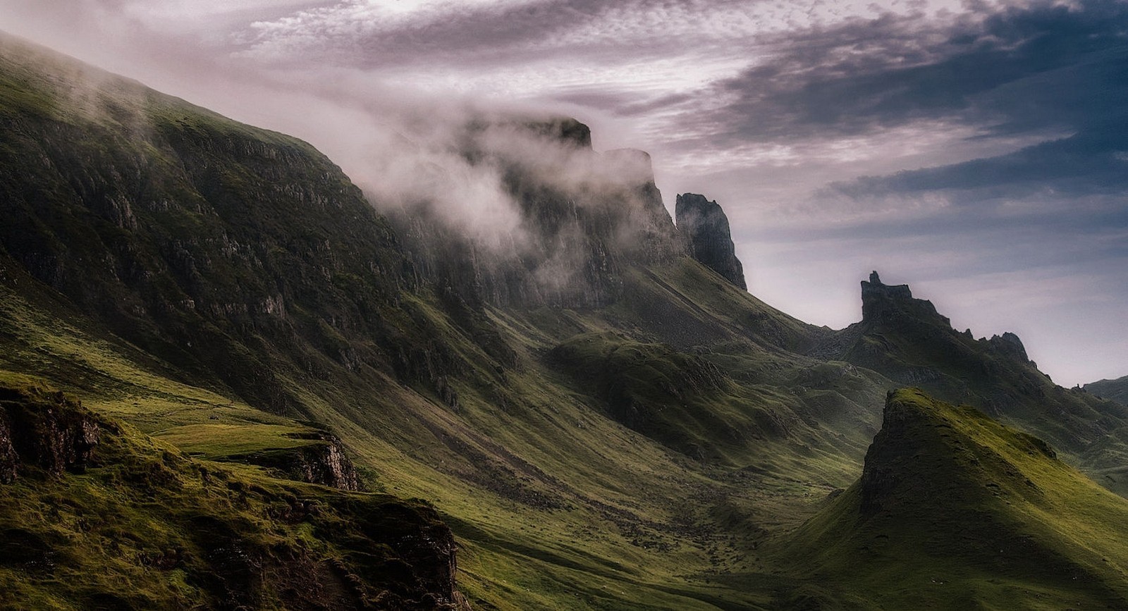 nature, Landscape, Mountains, Cliff, Clouds, Daylight, Scotland Wallpaper