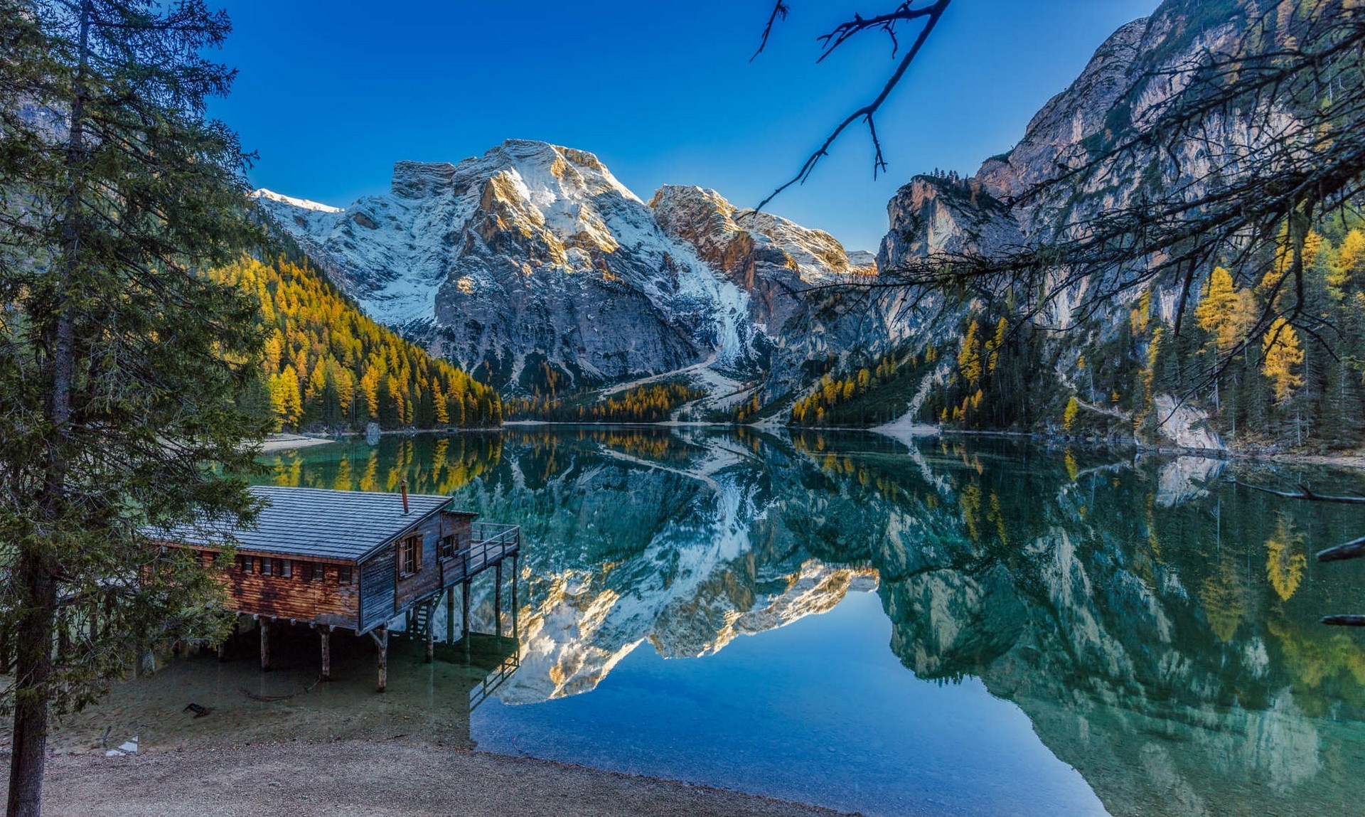 nature, Landscape, Lake, Fall, Mountains, Forest, Blue, Sky, Water, House, Reflection, Alps, Italy Wallpaper