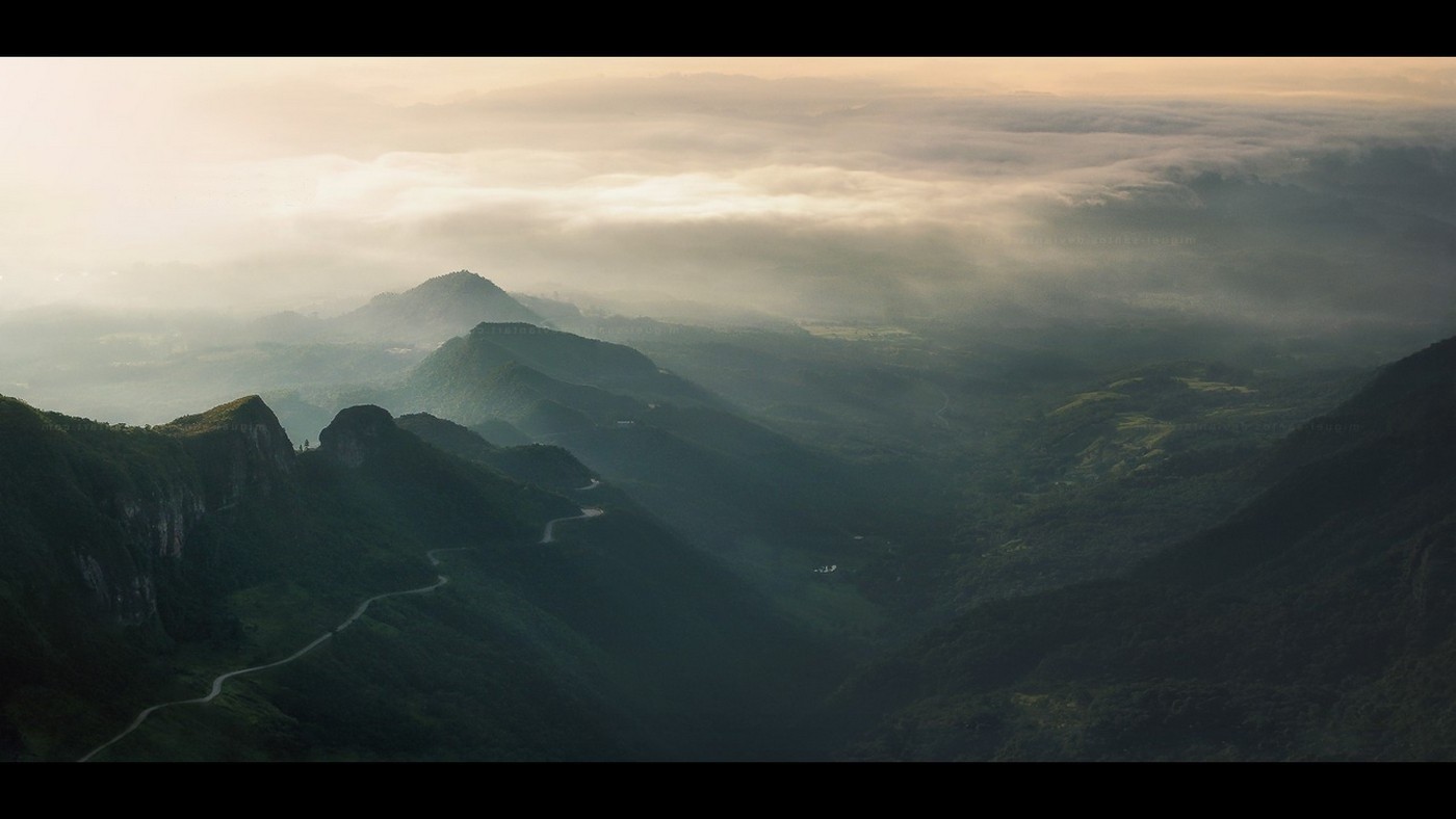 nature, Landscape, Mist, Valley, Mountains, Sunrise, Road, Shrubs, Clouds, Sunlight, Brazil Wallpaper