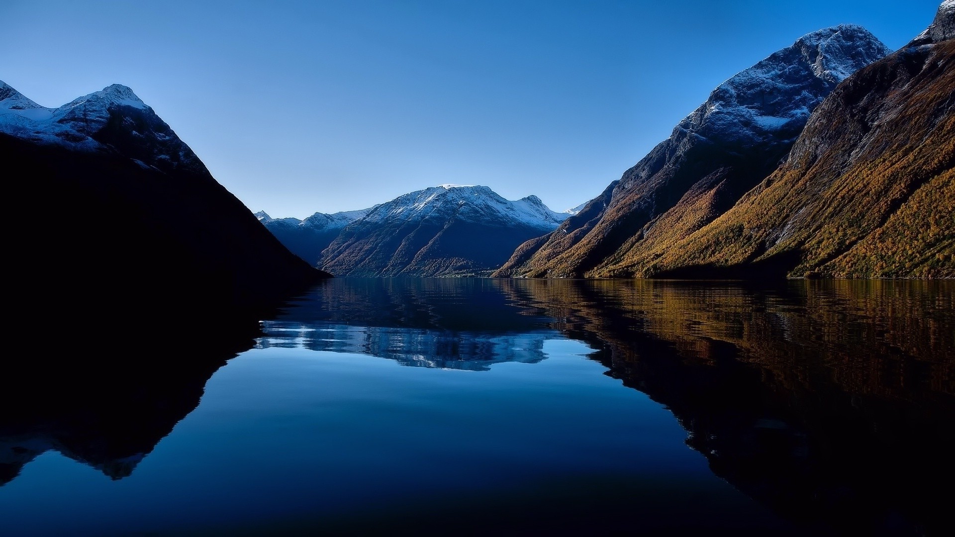 water, Mountains, Landscape Wallpaper