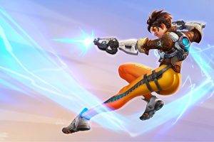 short Hair, Legs, Dark Hair, Simple Background, Science Fiction, Suits, Weapon, Overwatch, Tracer