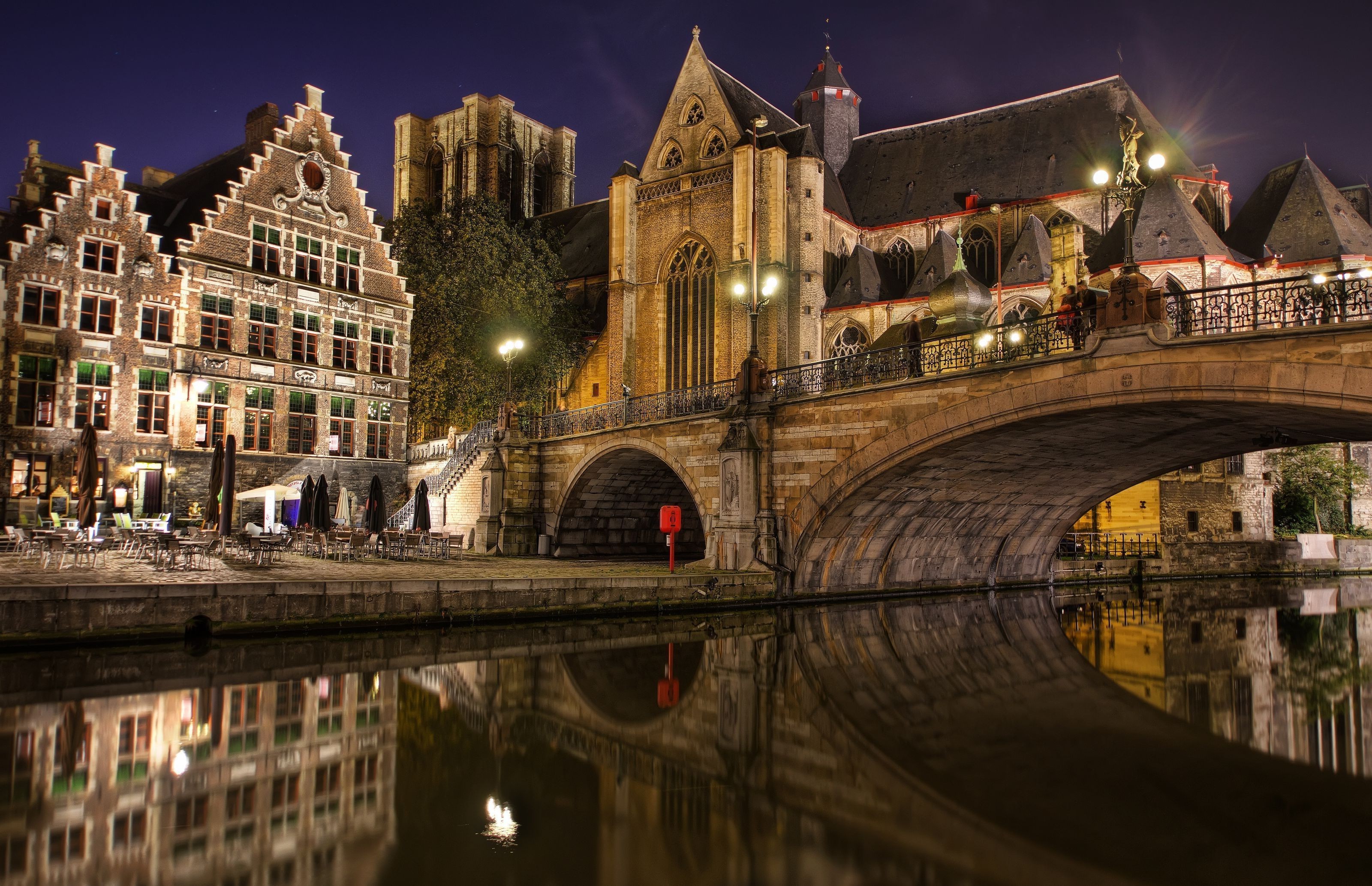 cityscape, Architecture, Night, Lights, Long Exposure, Building, Bridge, River, Old Building, Reflection, Church, Bruges Wallpaper