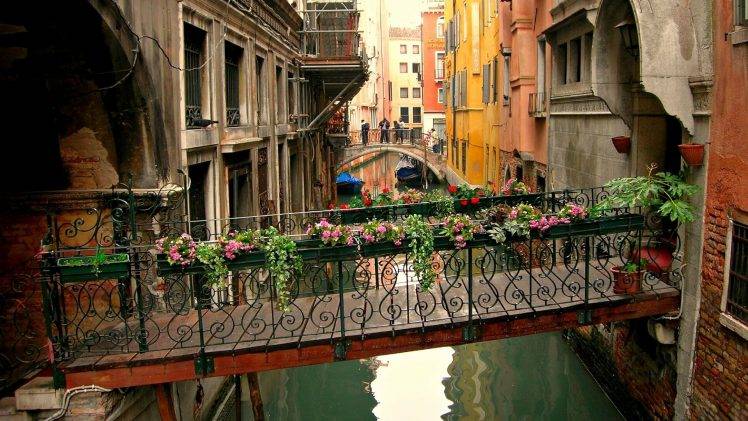 cityscape, Architecture, Town, Building, Venice, Italy, Water, Bridge, House, Window, Flowers, Boat, Reflection, Canal HD Wallpaper Desktop Background