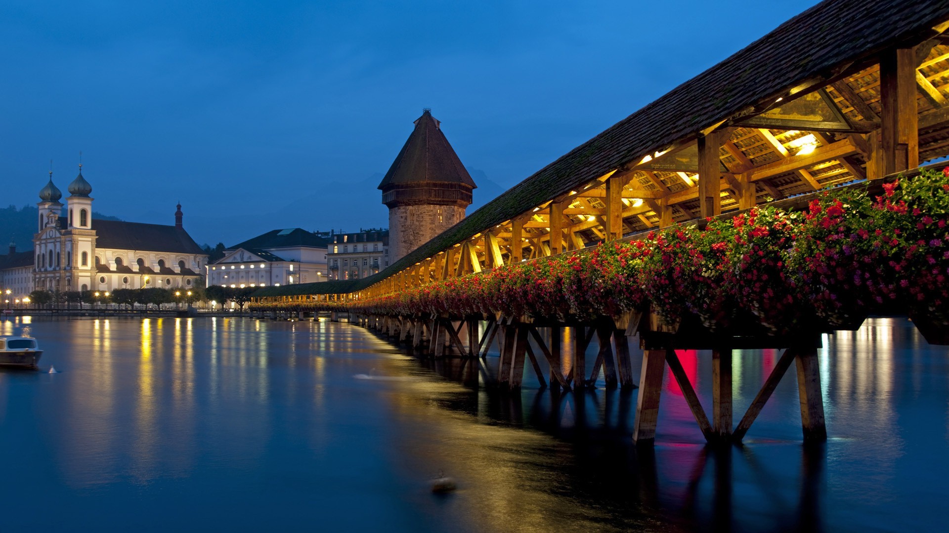 bridge, Reflection, Flowers, Luzern Wallpaper