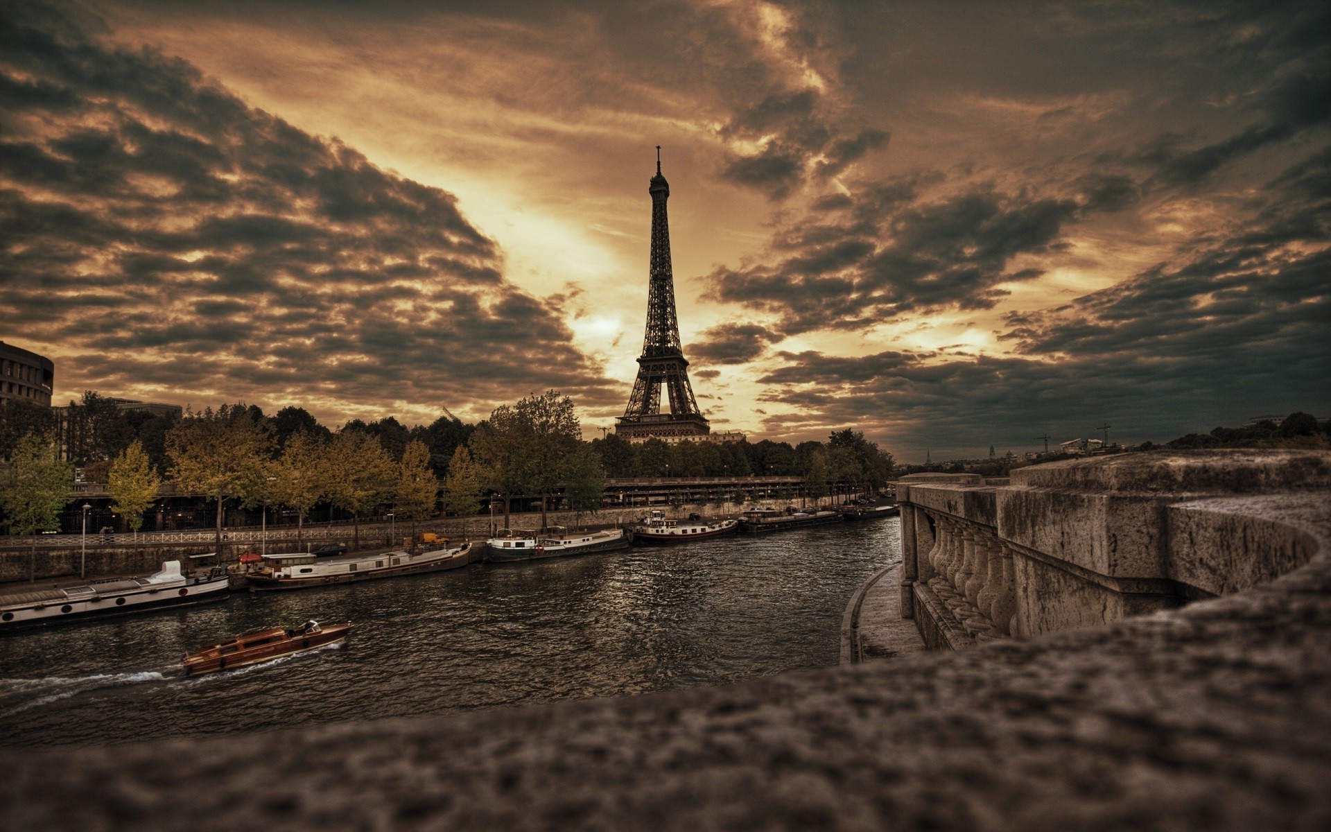 city, Paris, France, Eiffel Tower, River, Clouds, Overcast, Sunset, Boat Wallpaper