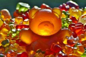 animals, Bears, Gummy Bears, Sweets, Candies, Colorful, Food, Closeup, Depth Of Field, Simple Background, Glowing