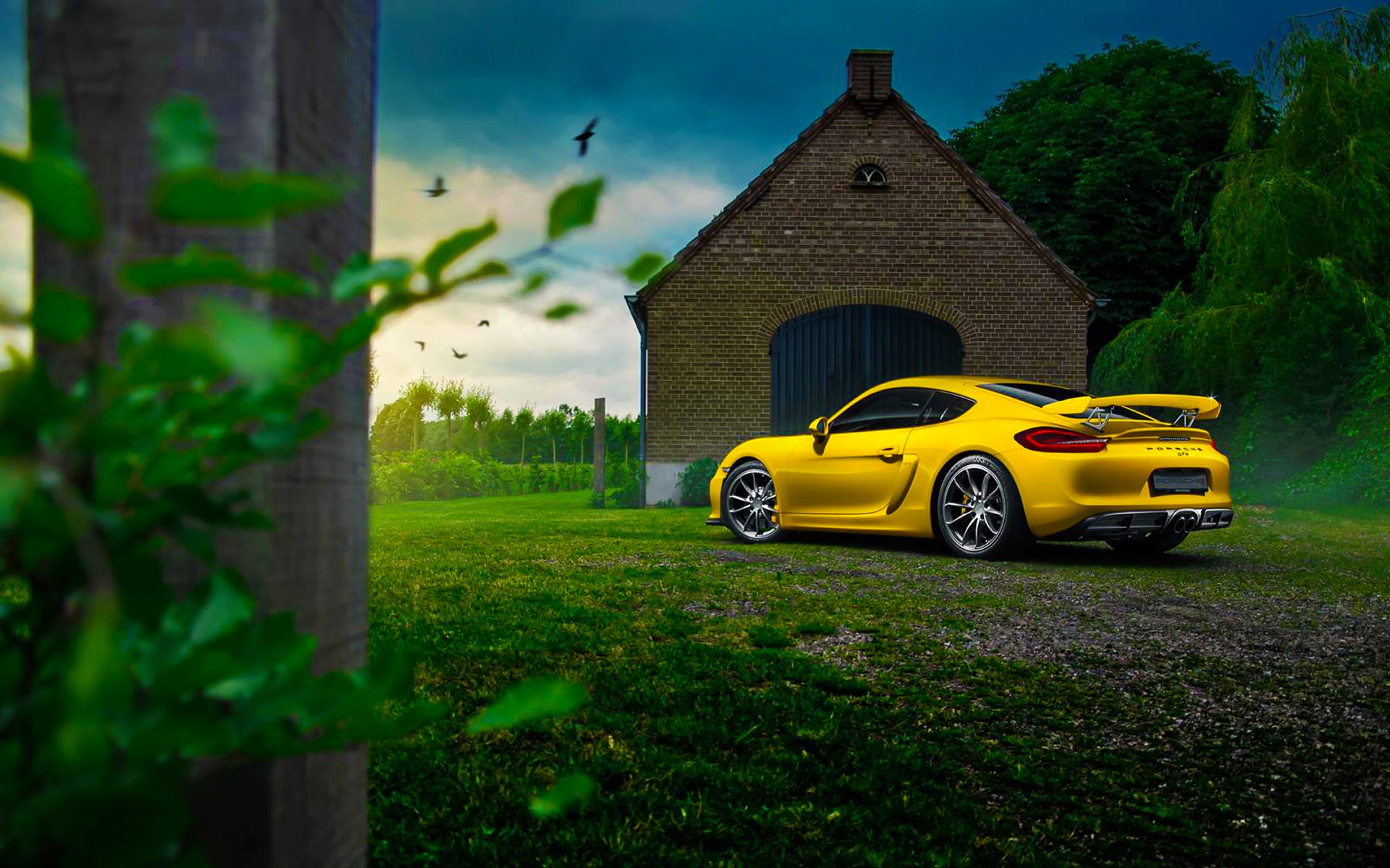 желтый спортивный автомобиль porsche cayman gt4 yellow sports car скачать