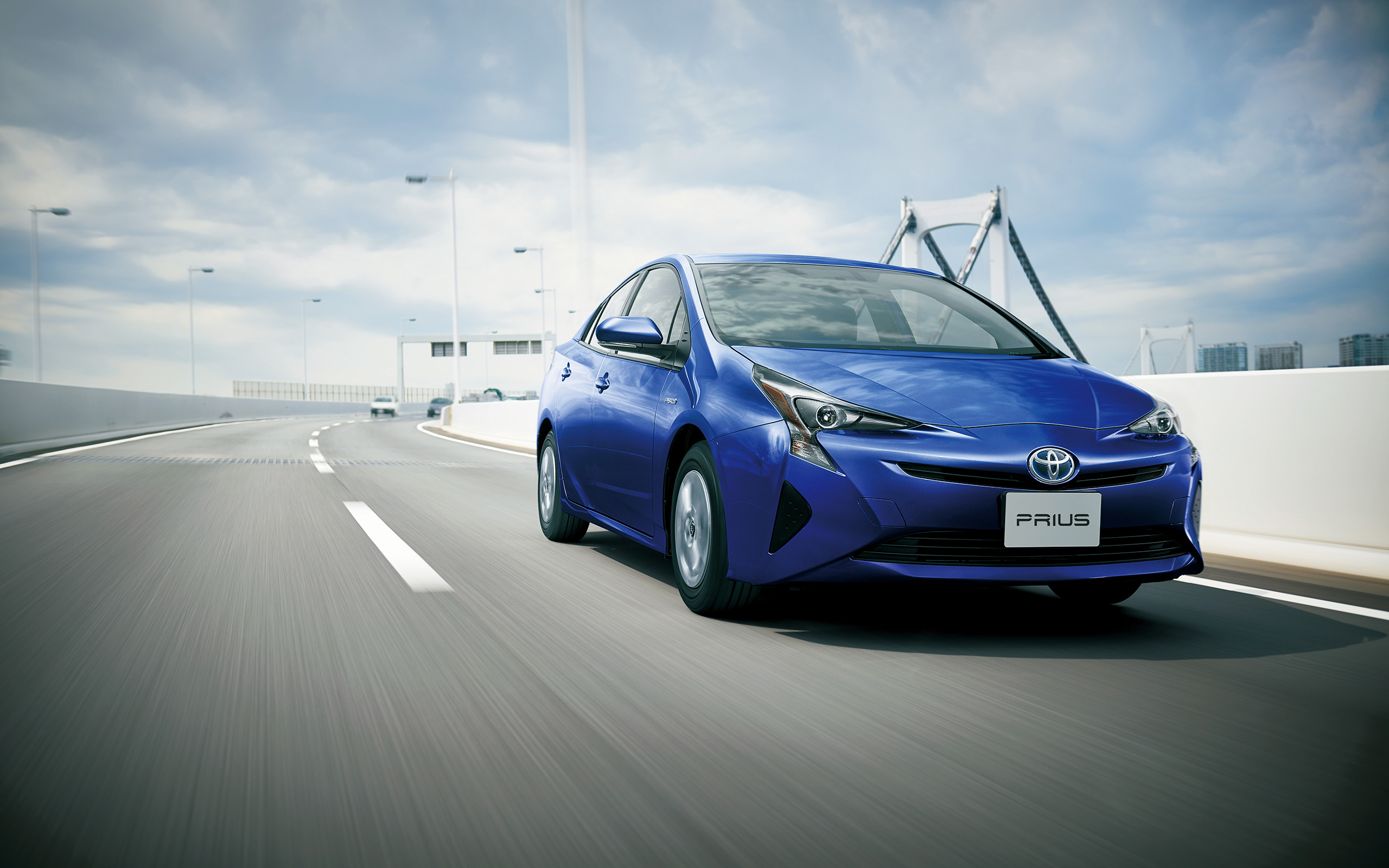 Toyota Prius, Car, Vehicle, Electric Car, Road, Motion Blur Wallpaper