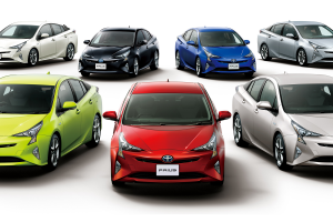 Toyota Prius, Car, Vehicle, Electric Car, Dual Monitors, Multiple Display, Simple Background