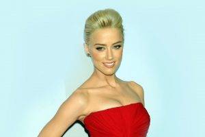 Amber Heard, Red Dress, Blonde, Simple Background