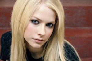 Avril Lavigne, Blonde, Blue Eyes, Face, Black Clothing