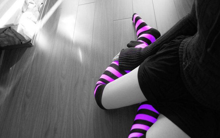 selective Coloring, Knee highs HD Wallpaper Desktop Background