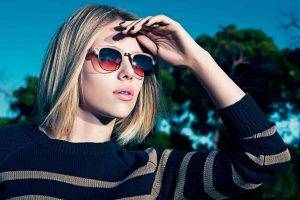 women, Scarlett Johansson, Sunglasses, Striped Clothing