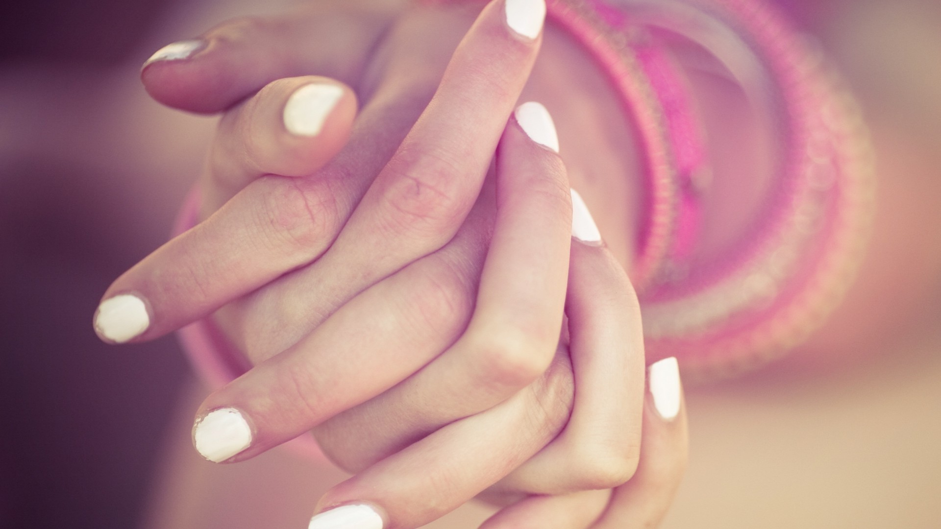 depth Of Field, Hand, Fingers, Painted Nails, Holding Hands Wallpaper