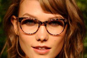 Karlie Kloss, Glasses