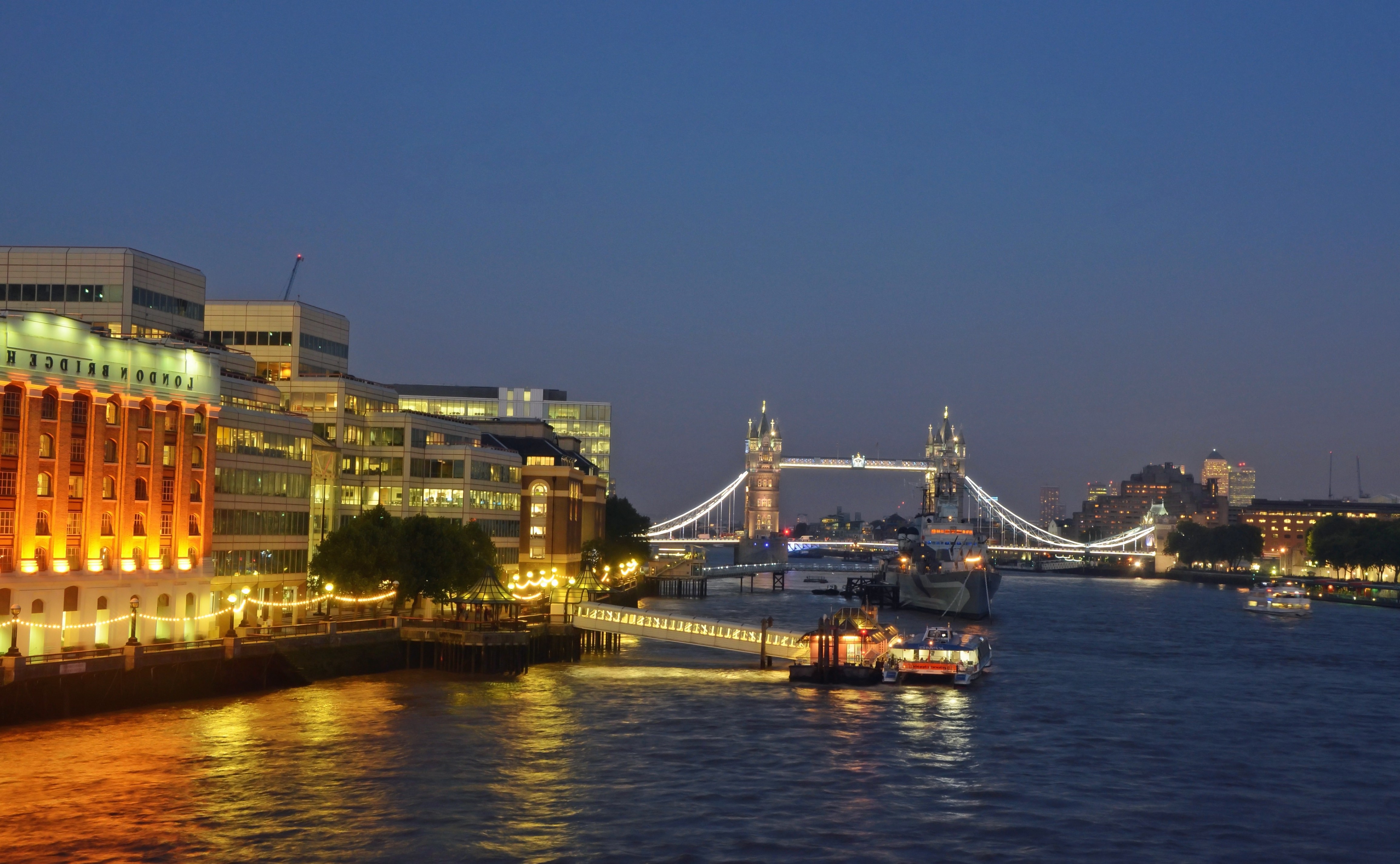 river, Cityscape, Boat, Lights, Bridge, London, England, River Thames, London Bridge Wallpaper