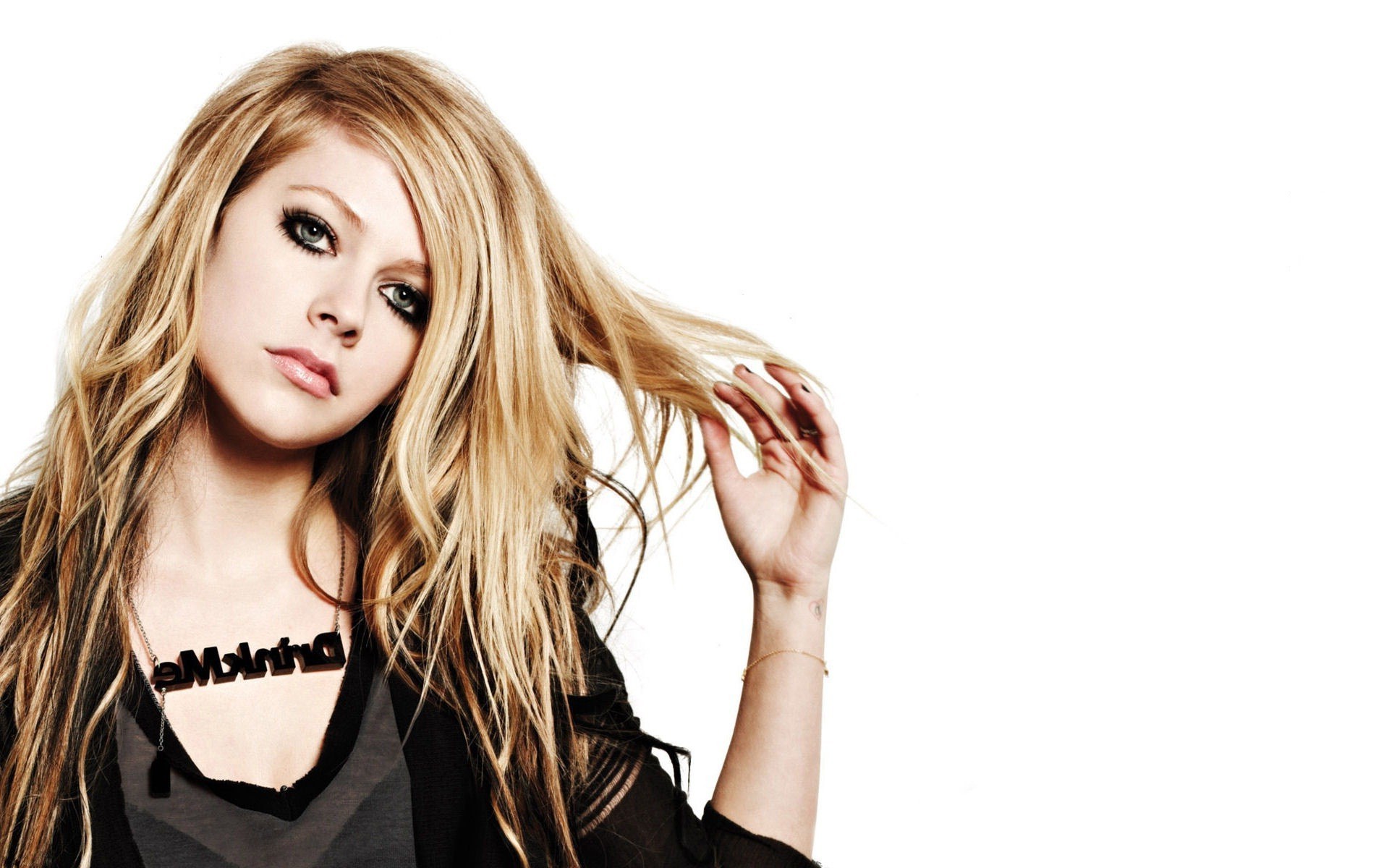 Avril Lavigne, Singer, Blonde Wallpaper