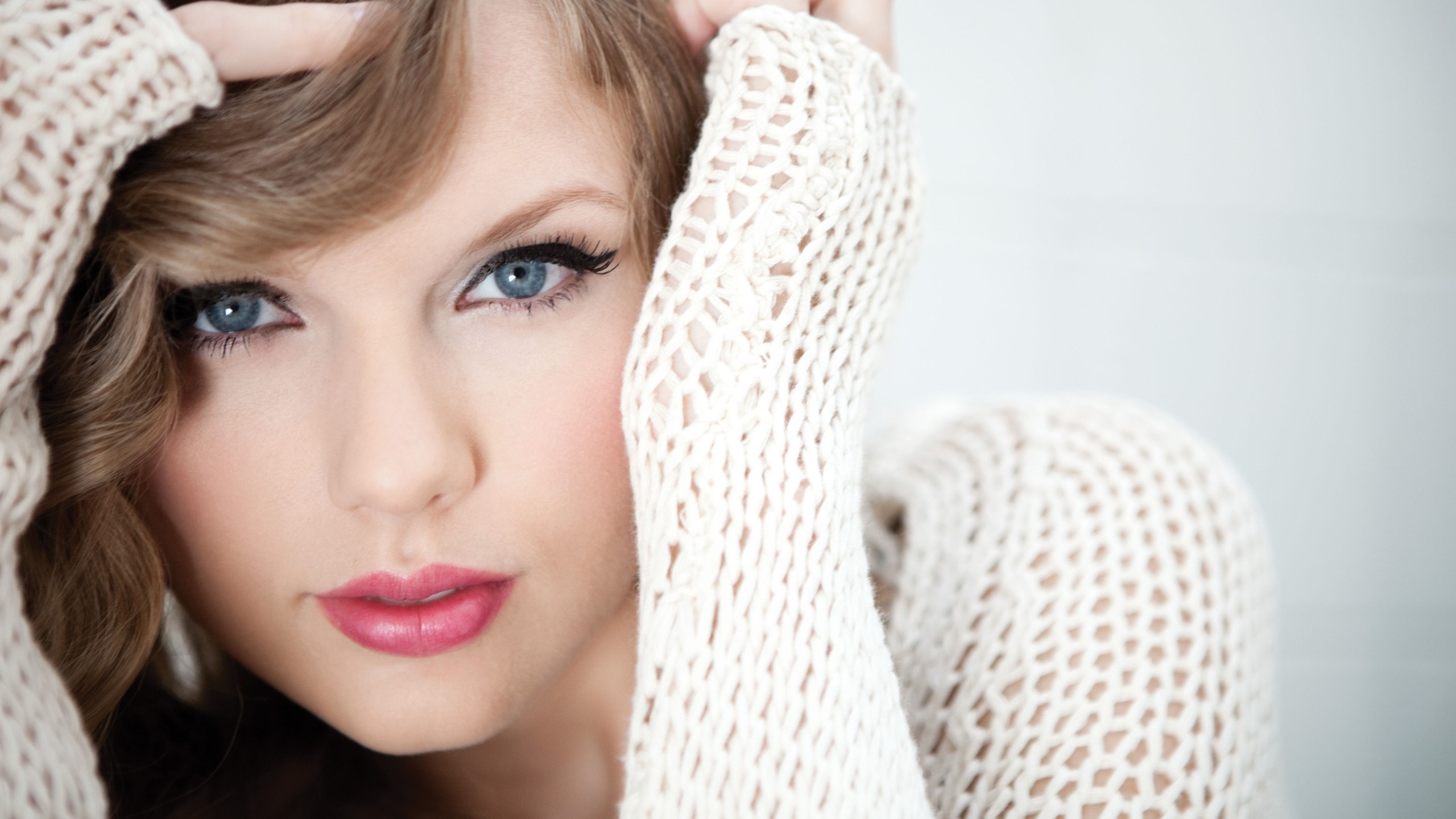 Taylor Swift, Celebrity, Blonde, Blue Eyes, Netted Wallpaper