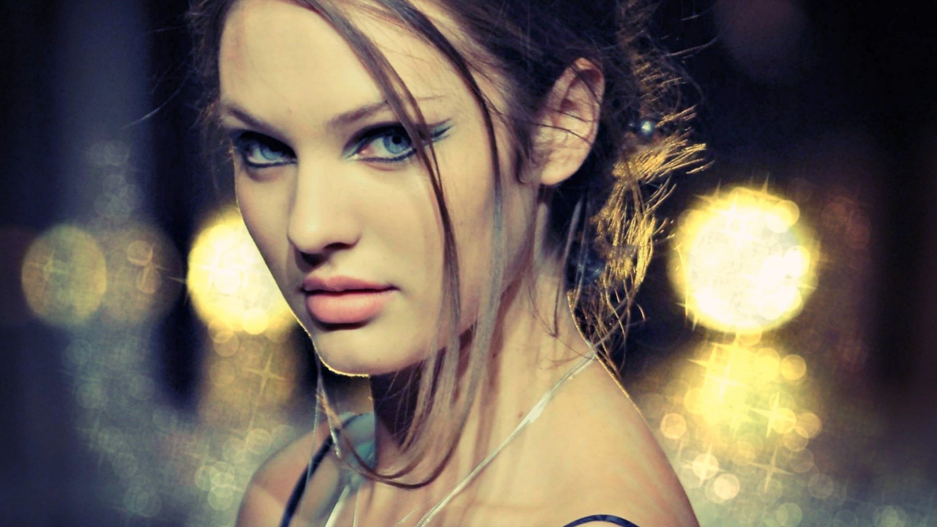 women, Face, Brunette, Blue Eyes Wallpaper