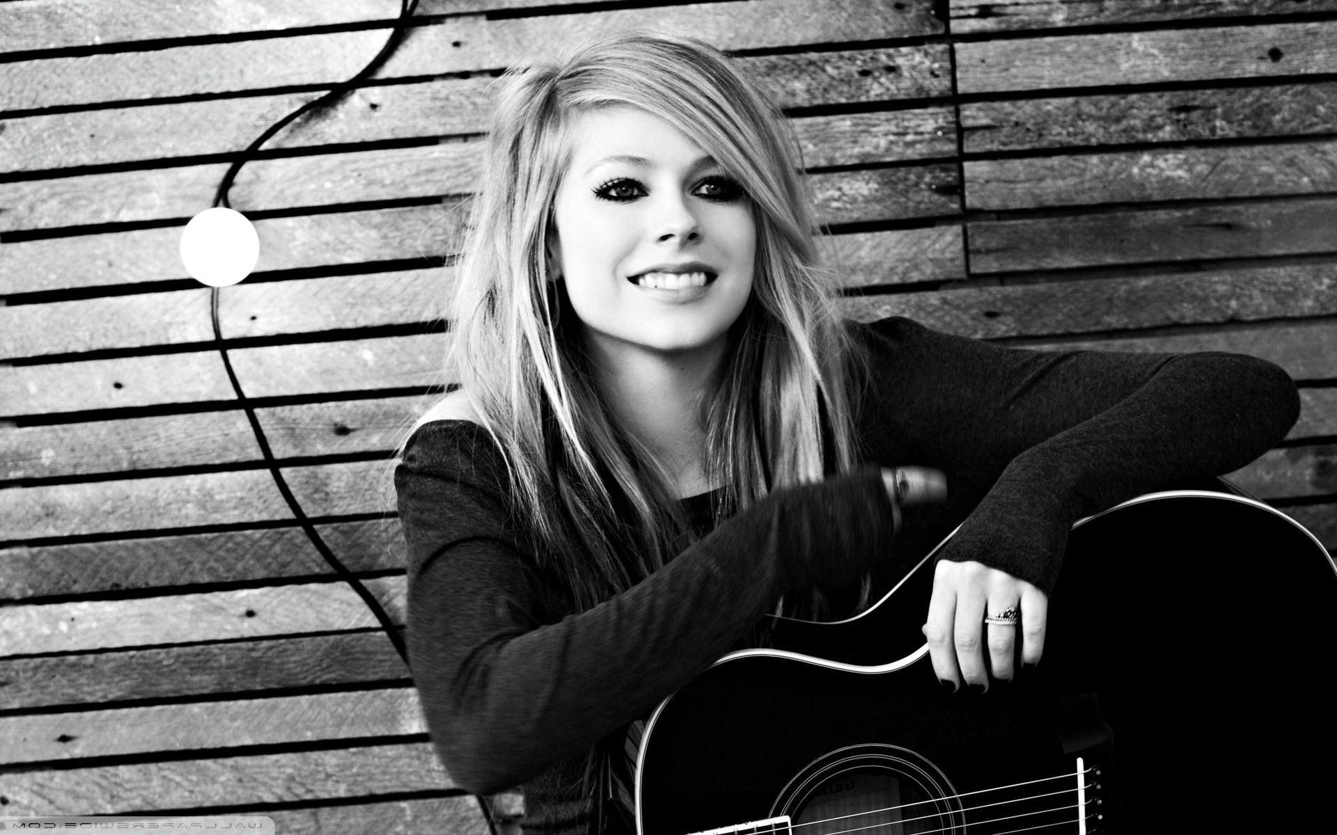 Avril Lavigne, Guitar Wallpaper