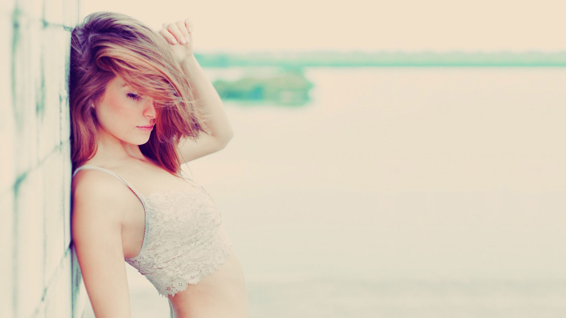 women Wallpaper