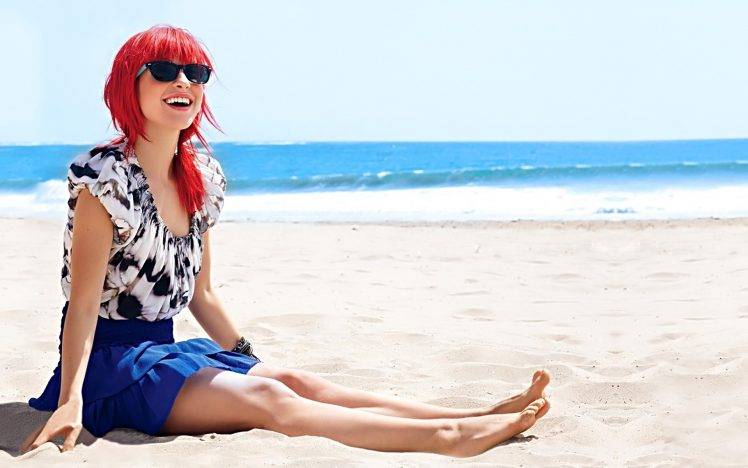 Hayley Williams, Paramore, Smiling, Glasses, Skirt, Beach HD Wallpaper Desktop Background