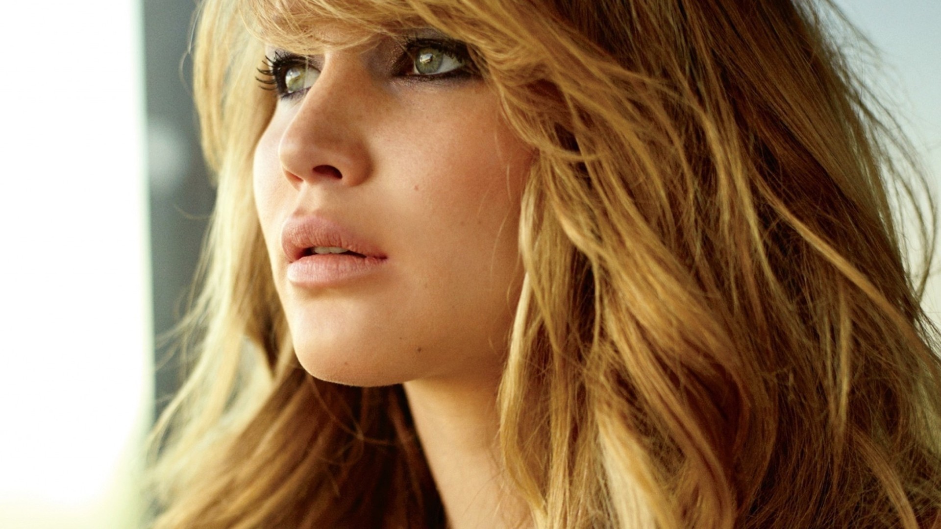 green Eyes, Jennifer Lawrence, Hollywood, Blonde, Women, Face, Freckles Wallpaper