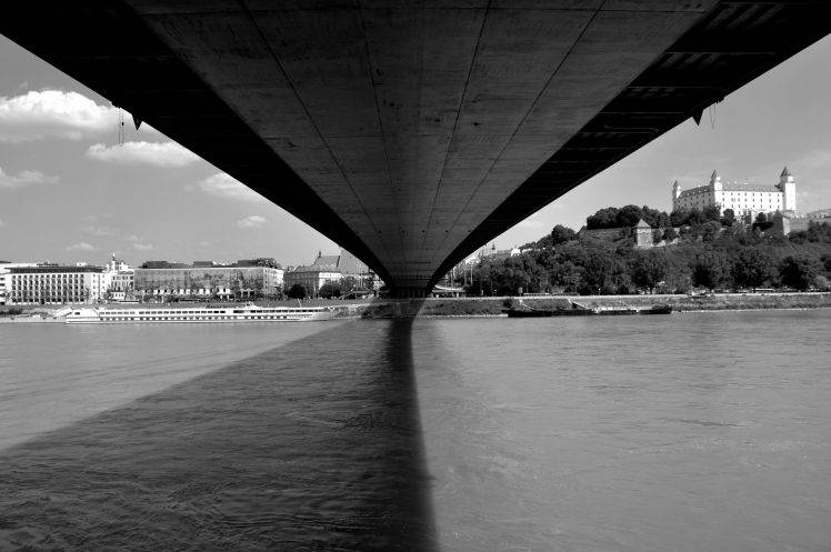 monochrome, Bridge, River, Castle, Slovakia, Bratislava, Architecture, Ship, Shadow, Building, Trees HD Wallpaper Desktop Background