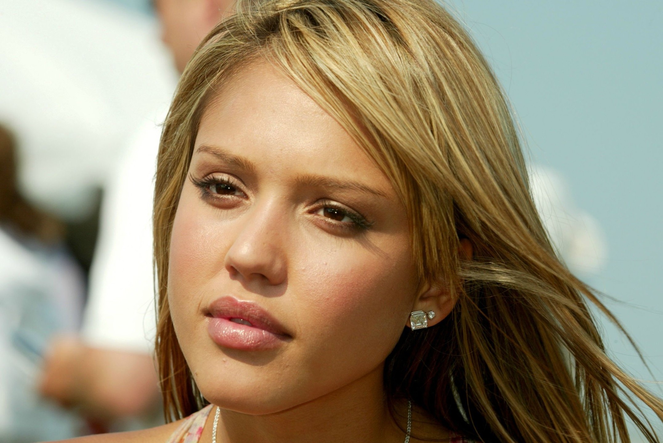 Jessica Alba Wallpapers HD / Desktop and Mobile Backgrounds