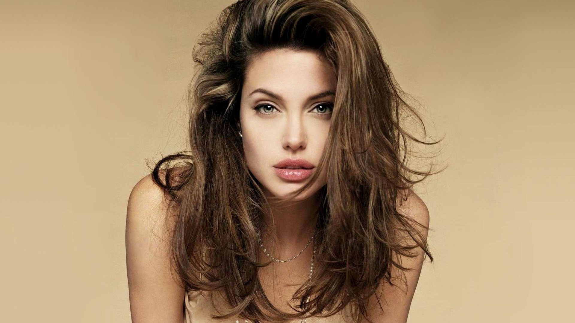 Angelina Jolie, Women, Juicy Lips, Actress Wallpaper