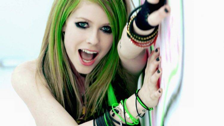 Avril Lavigne Wallpapers HD / Desktop and Mobile Backgrounds