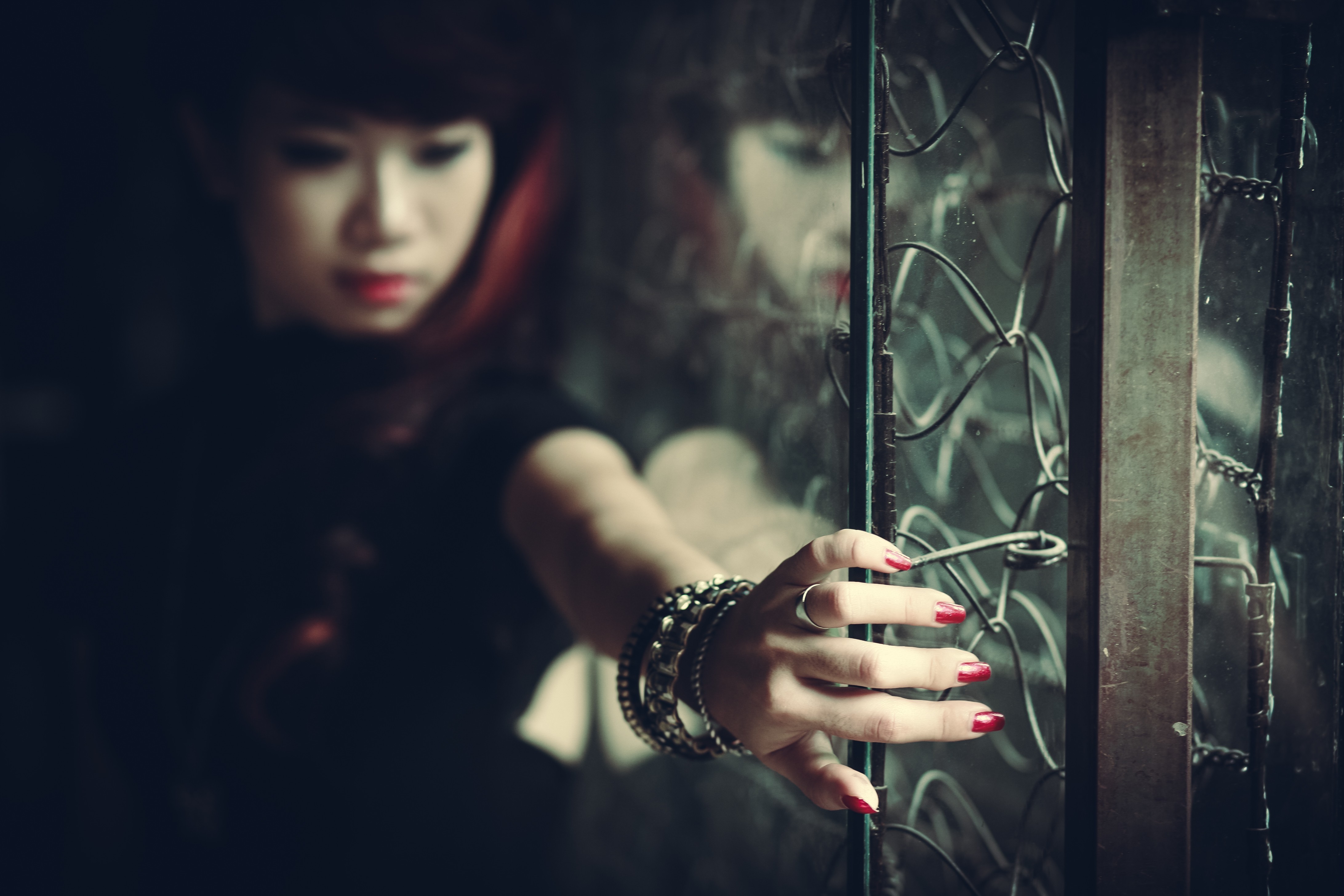 women, Red Nails, Bracelets Wallpaper