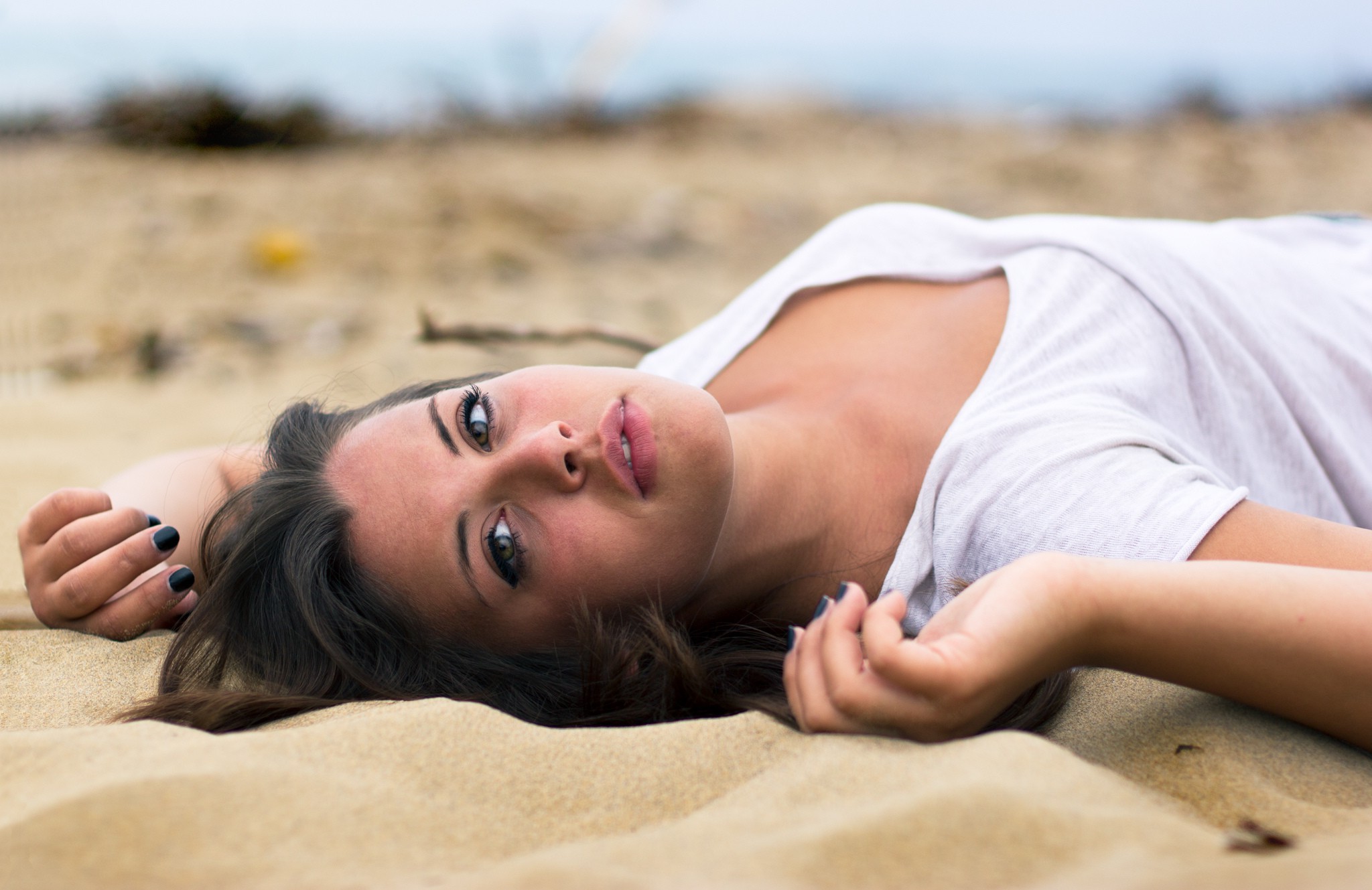 face, Model, Women Outdoors, Sand, Portrait Wallpaper