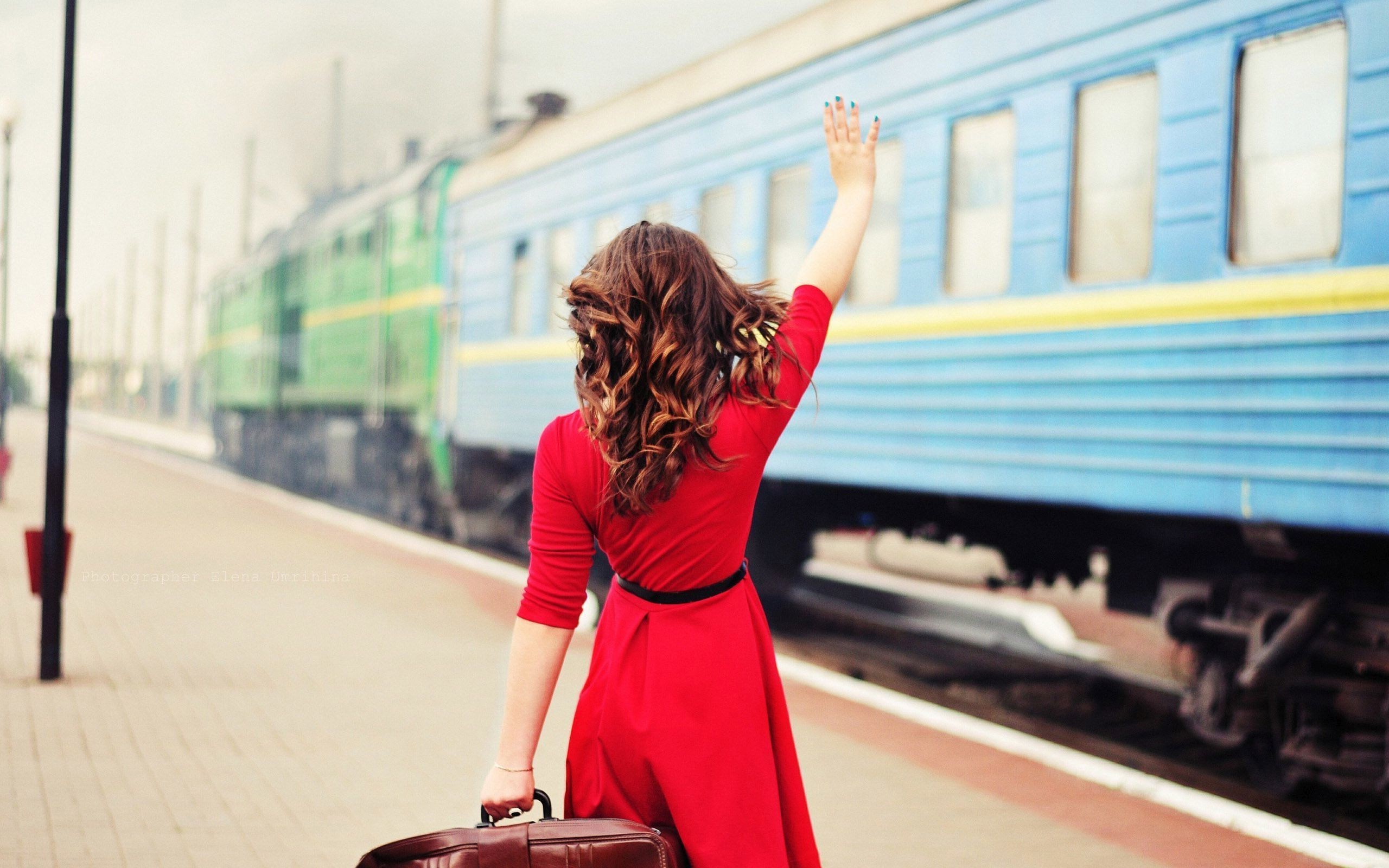 women, Model, Hair, Brunette, Red, Dress, Train Wallpaper