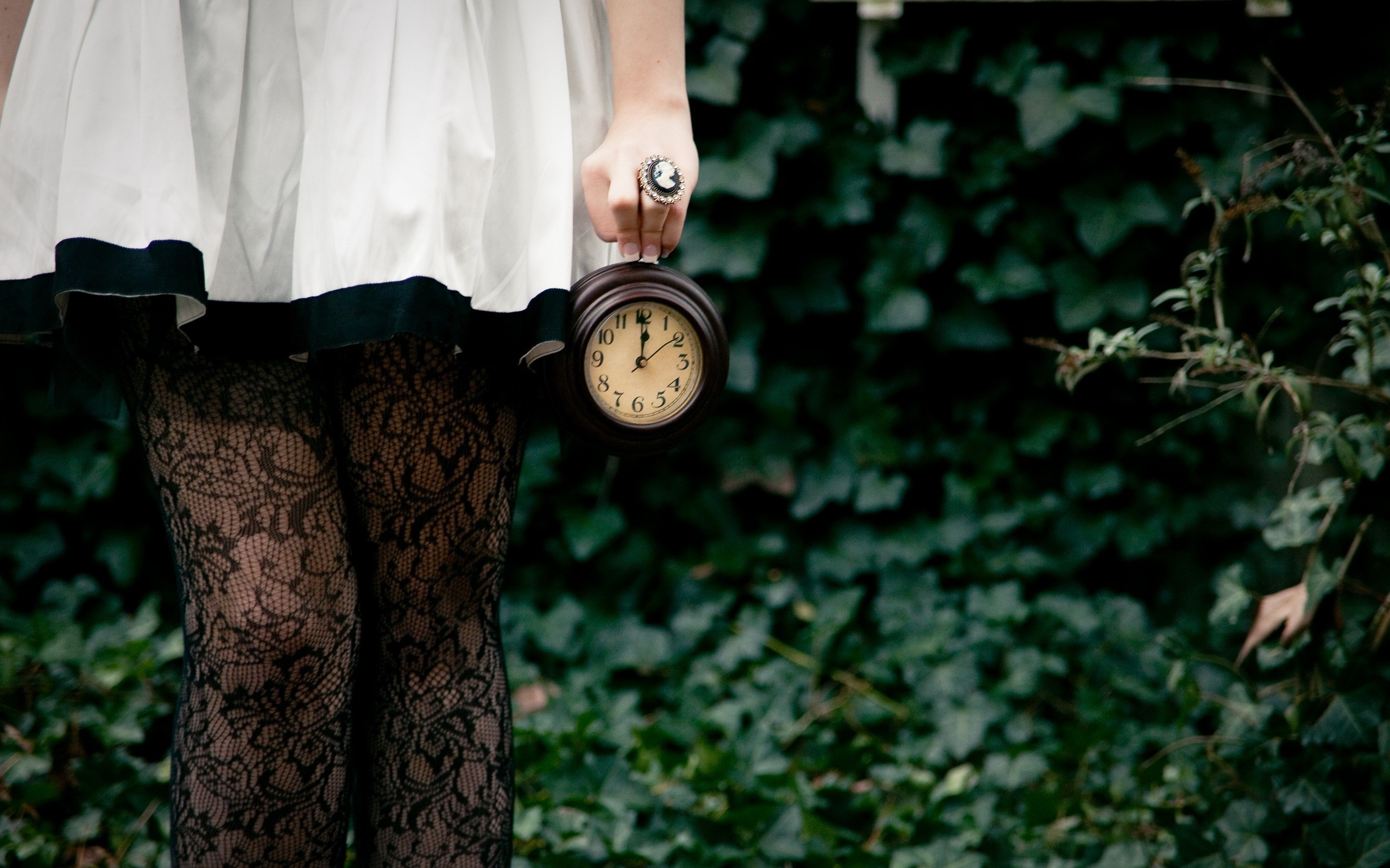 women, Women Outdoors, Clocks, Stockings Wallpaper