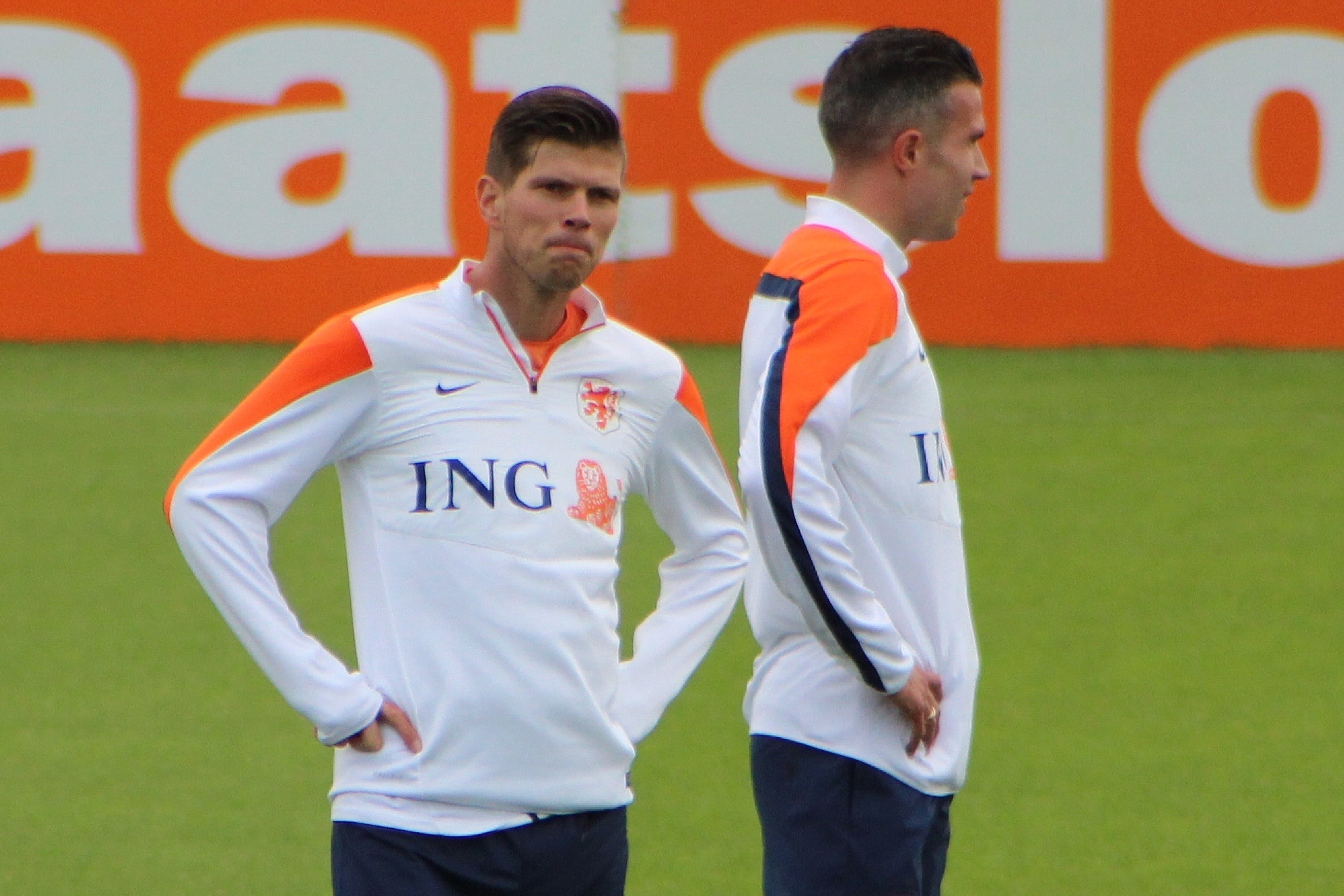 footballers, Klaas jan Huntelaar, Robin Van Persie, Netherlands, Soccer Wallpaper