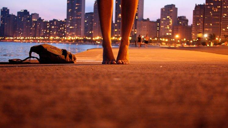 women, Barefoot, Feet, City, Bokeh, Worms Eye View, Skyscraper, Backpacks, Ground HD Wallpaper Desktop Background