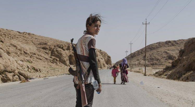 women, Assault Rifle, Road, Middle East HD Wallpaper Desktop Background