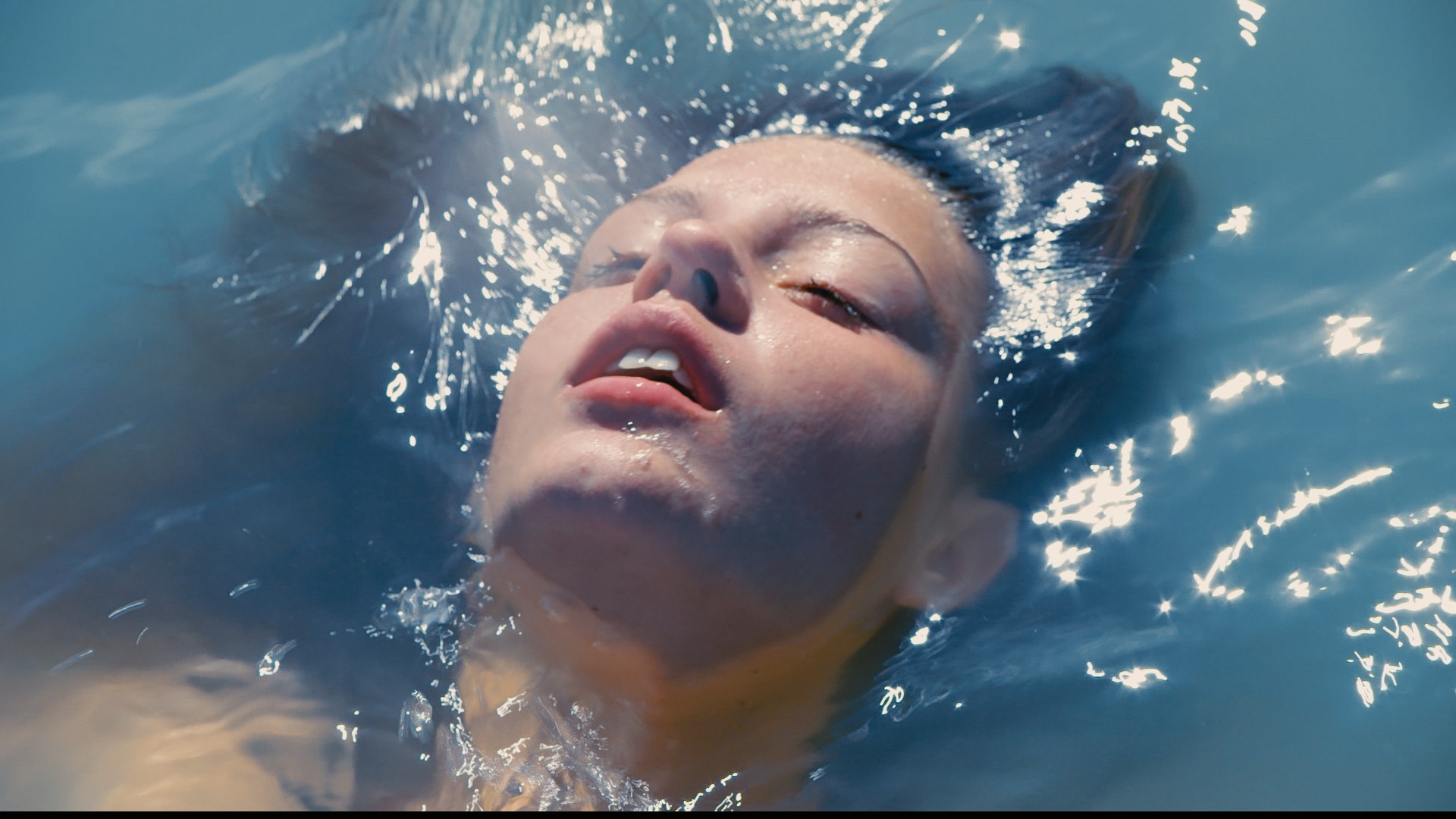 women, Adele Exarchopoulos, Blue Is The Warmest Color, Water Wallpaper
