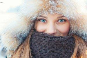 women, Blue Eyes, Looking At Viewer, Fluffy Hat, Scarf