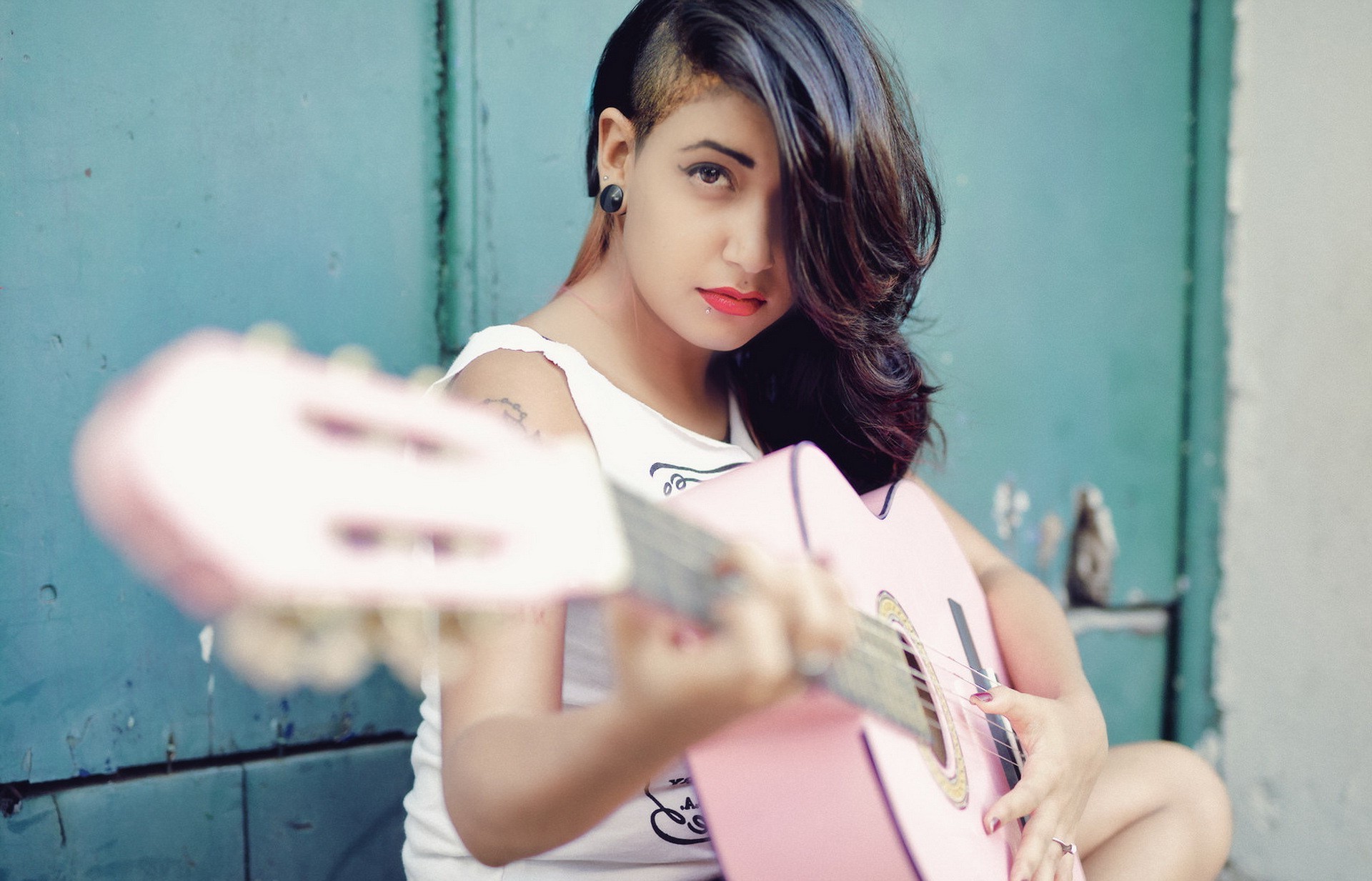 women, Guitar, Music Wallpaper