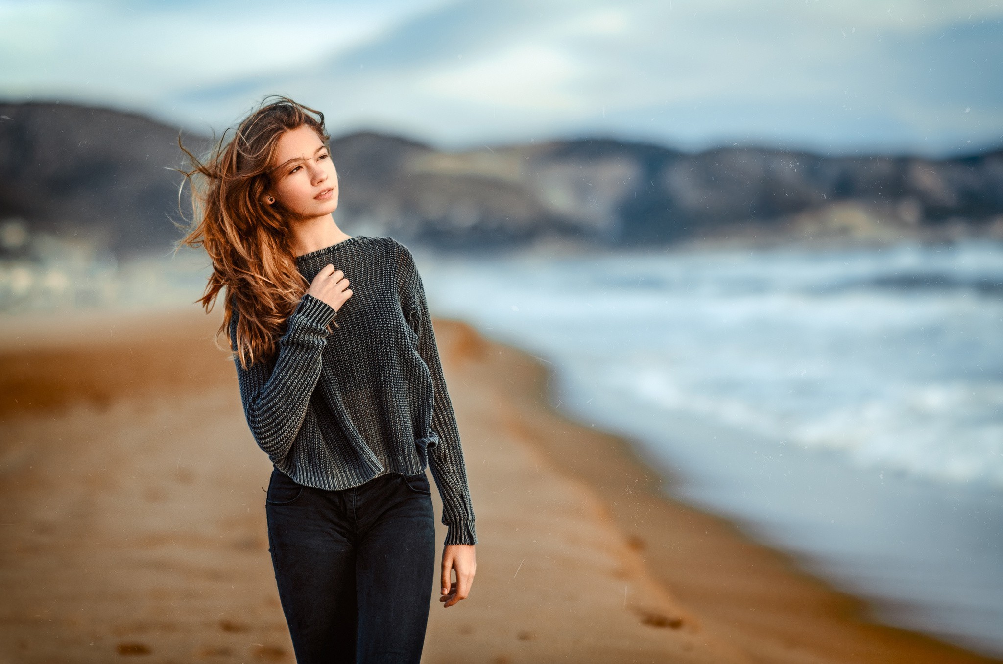 Gustavo Terzaghi, Women, Model, Long Hair, Women Outdoors, Wavy Hair, Redhead, Depth Of Field, Sweater, Windy, Beach, Jeans Wallpaper