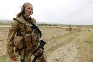 soldier, Women, Weapon